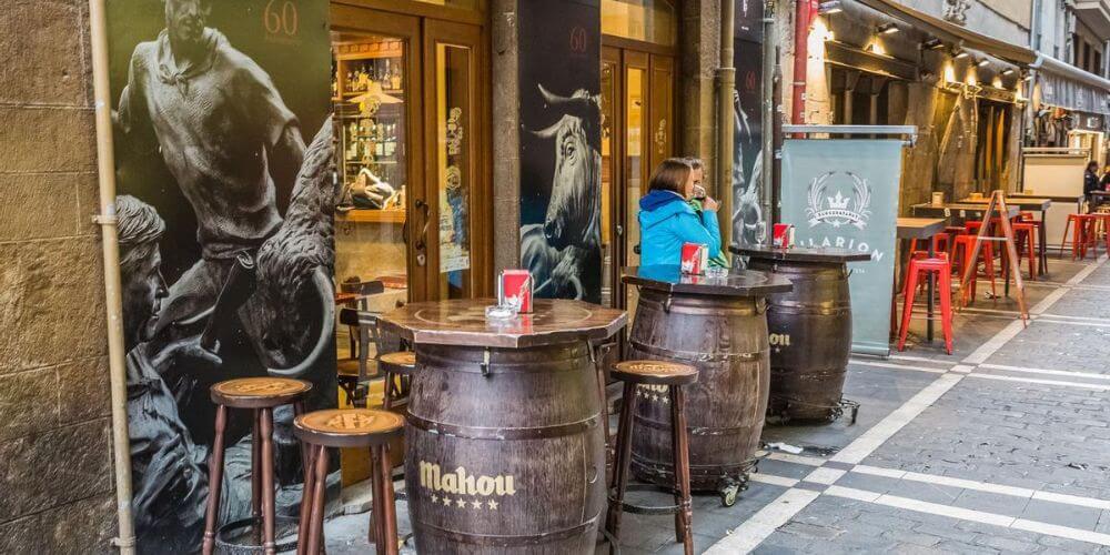 Pamplona: Bares y restaurantes se preparan para las fiestas de San Fermín