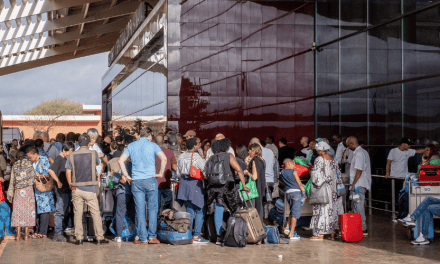 Llegan a Madrid los primeros españoles evacuados de Níger tras el golpe de Estado