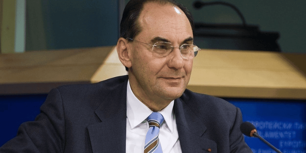 Expresidente del PP catalán y exdirigente de Vox, Alejo Vidal-Quadras, fue herido de bala en Madrid