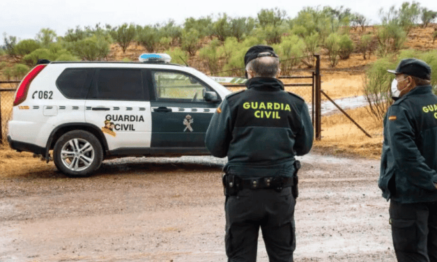 Guardia Civil detiene a madre biológica de la bebé abandonada en un contenedor de basura en Sevilla