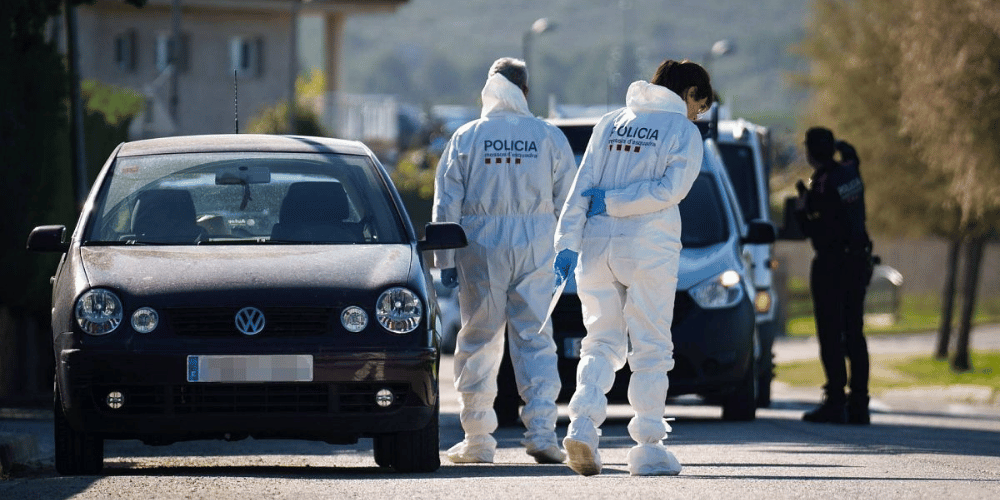 Los Mossos detienen a un hombre por presuntamente matar a su hijo de 5 años y herir a la madre en Girona