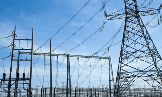 La lusa Redes Eléctricas Nacionales reanuda parcialmente el intercambio de electricidad con España a partir de este jueves