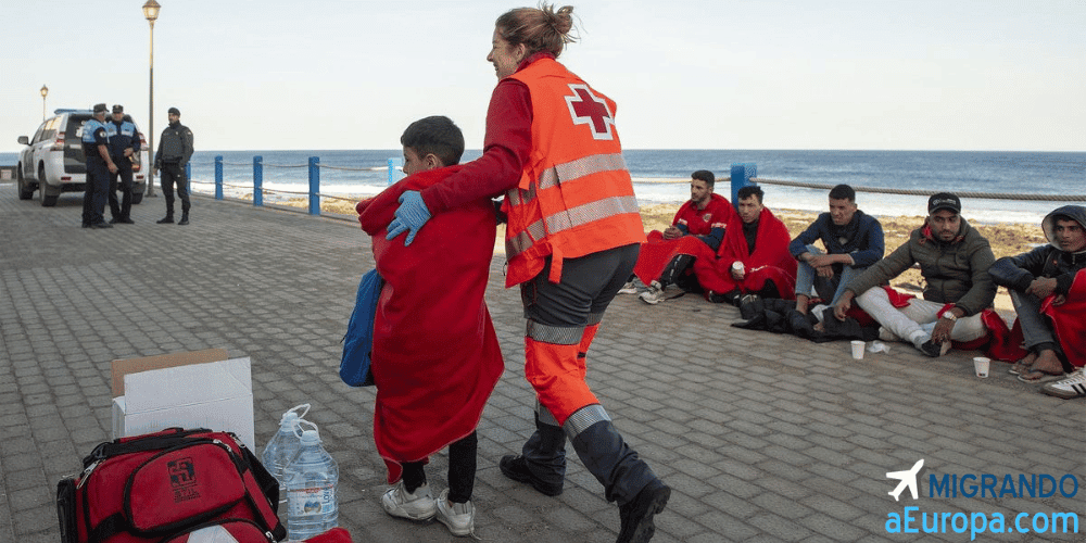 Menores migrantes no acompañados esperando reubicación en España