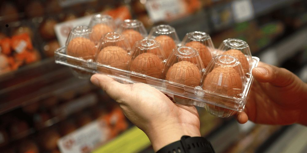 La cheapflation en España: los alimentos básicos se encarecen un 37% frente al 23% de la gama alta