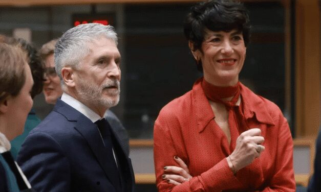 España rechaza el reglamento de Retorno y «Tercer País Seguro» de la UE por vulneración de derechos humanos