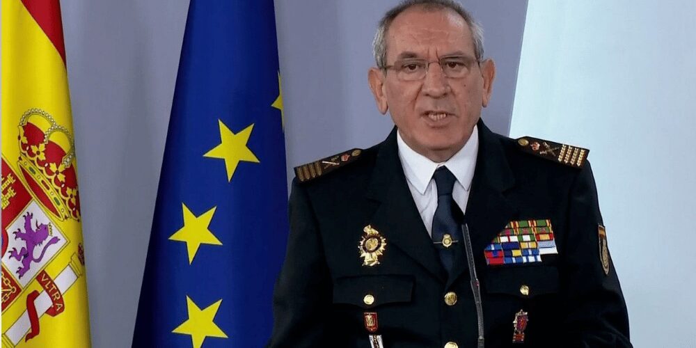 La víctima del exDAO acepta protección policial tras la filtración de su identidad en el escándalo de agresión sexual